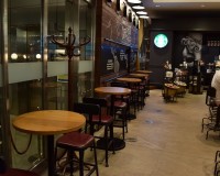 六本木ヒルズのスターバックスの込み具合とウェストウオーク店